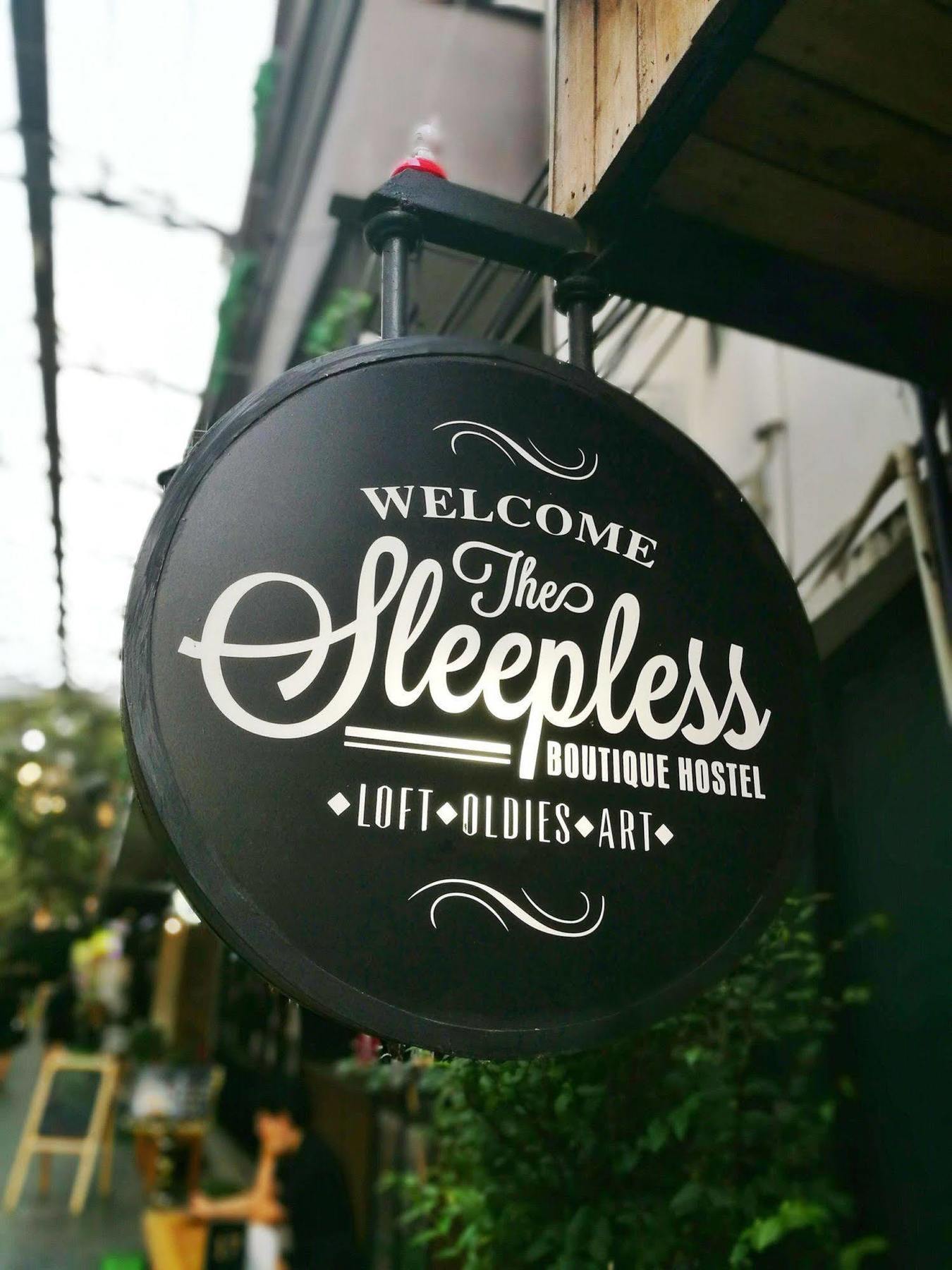 The Sleepless Boutique Hostel بانكوك المظهر الخارجي الصورة